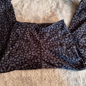cheetah print leggings
